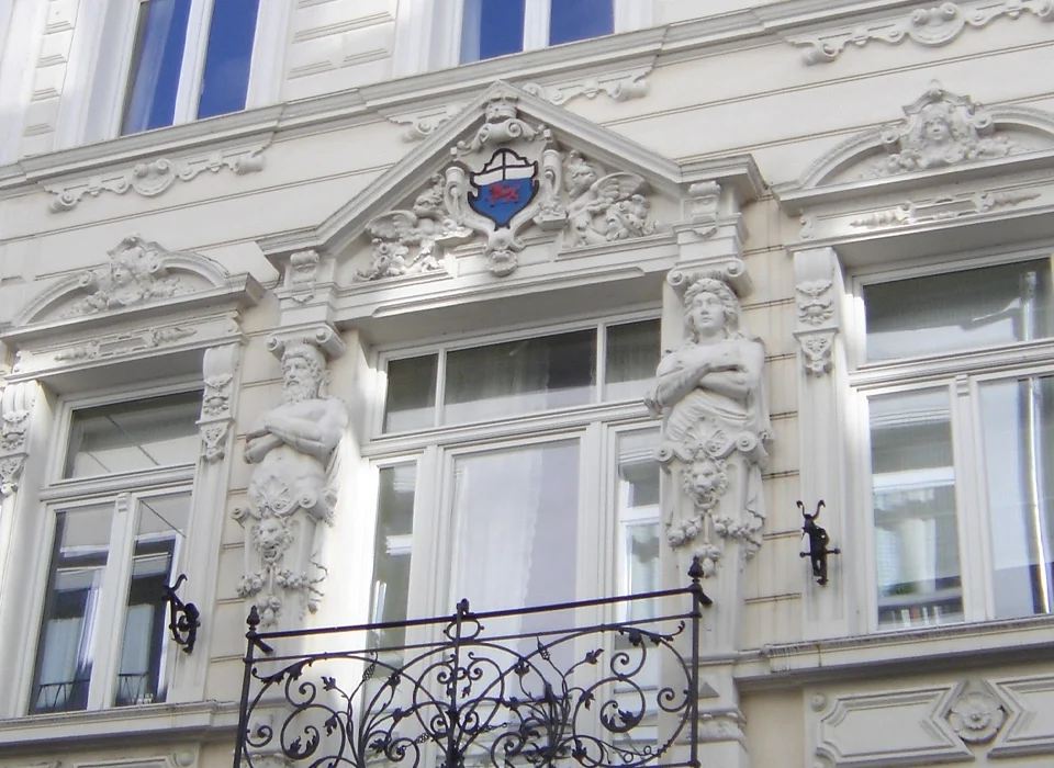 Denkmalschutz - Stuckfassade vom Malermeister in Bonn